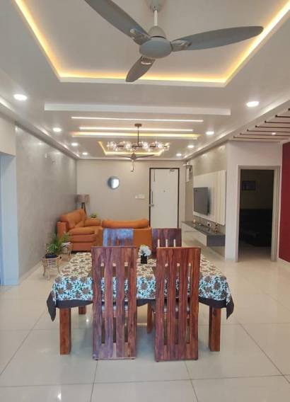 photo_6222126530990033755_y